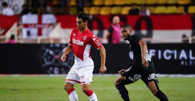 临现场助威 临现场助威